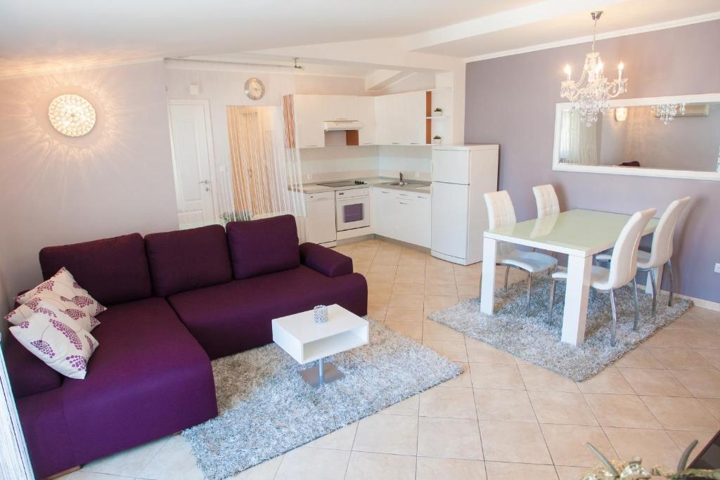 Apartments & Rooms Milcetic M Malinska Quarto foto